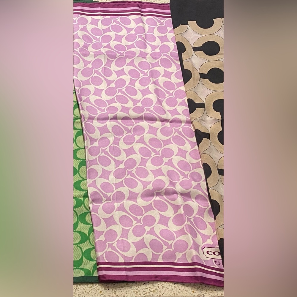 Coach Lavender, Purple and White Signature Scarf